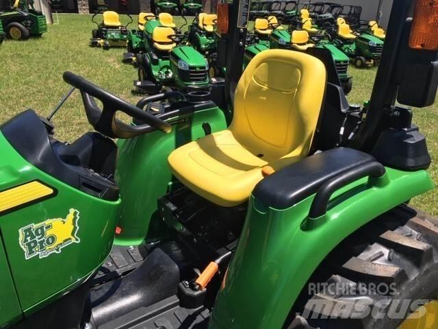 John Deere 3025E Trattori compatti