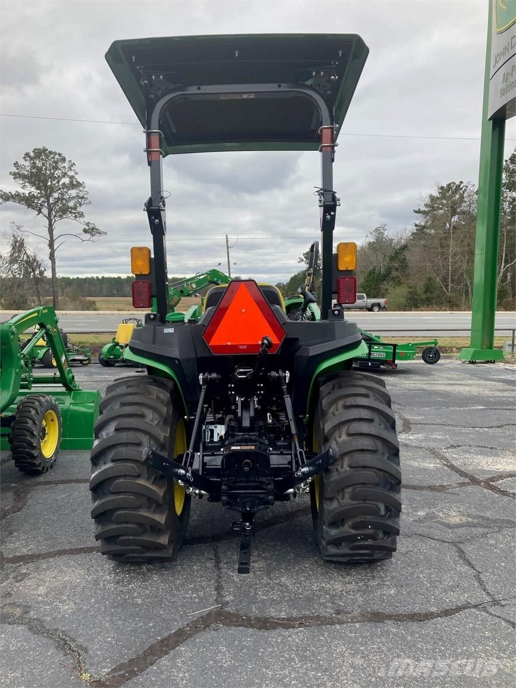 John Deere 3025E Trattori compatti