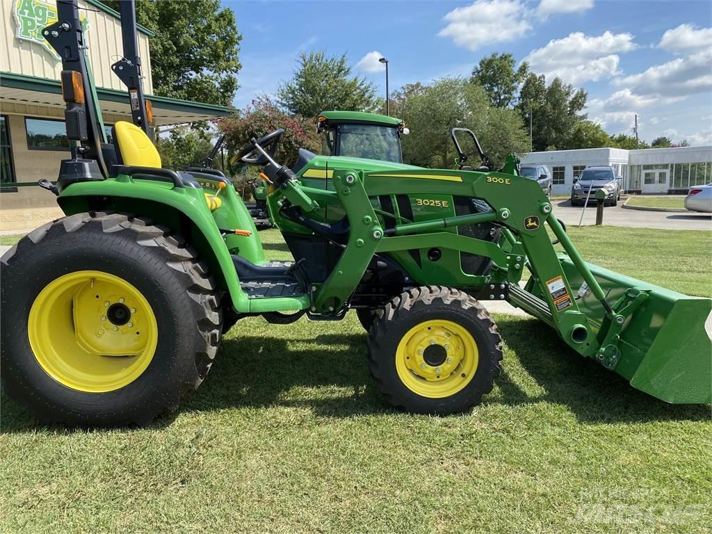 John Deere 3025E Trattori compatti