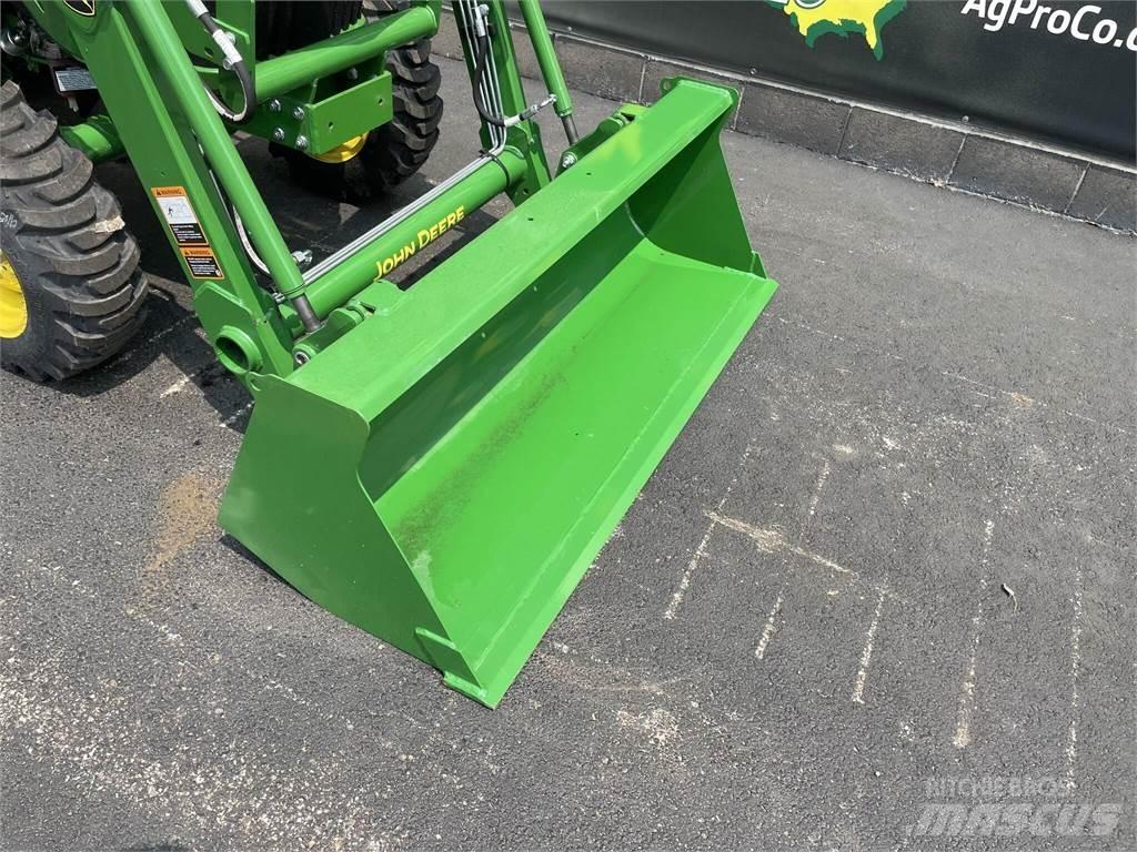 John Deere 3025E Trattori compatti