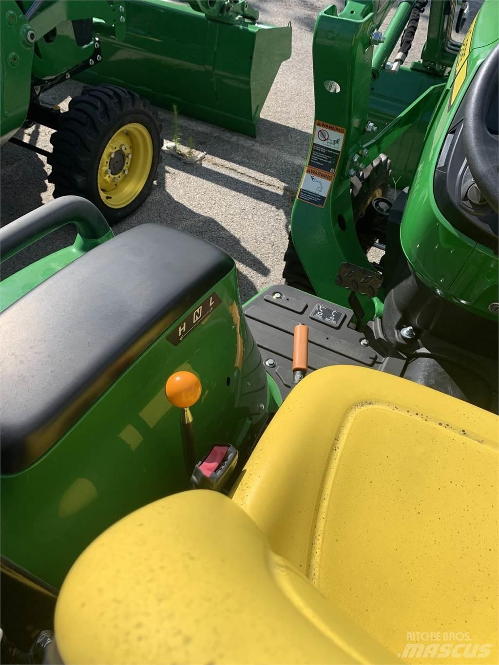 John Deere 3025E Trattori compatti