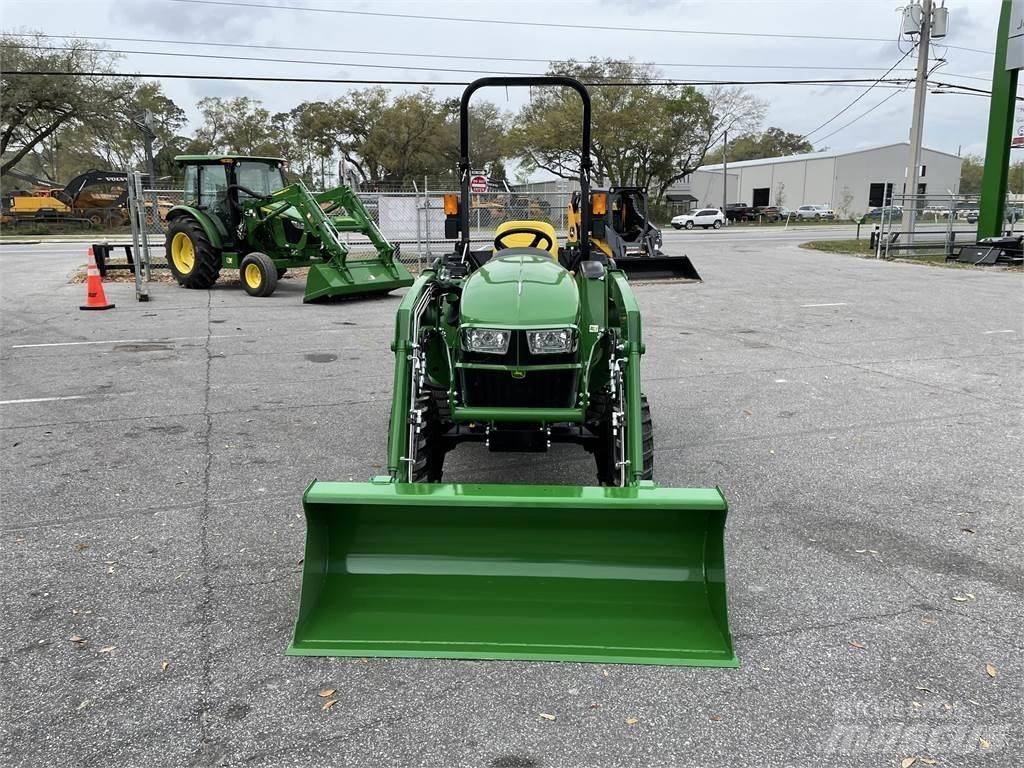 John Deere 3032E Trattori compatti