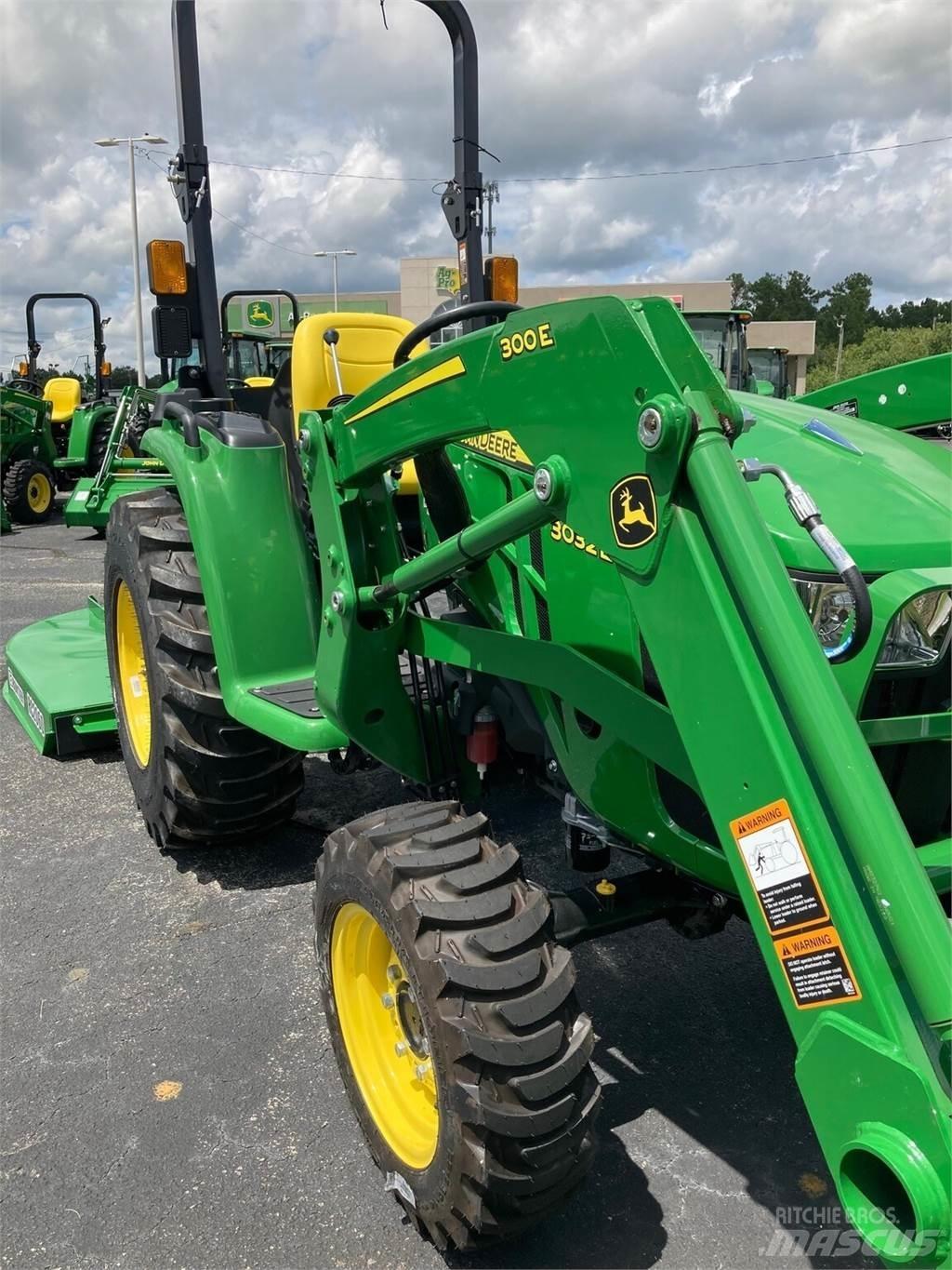 John Deere 3032E Trattori compatti