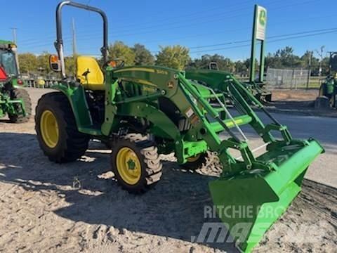 John Deere 3033R Trattori compatti