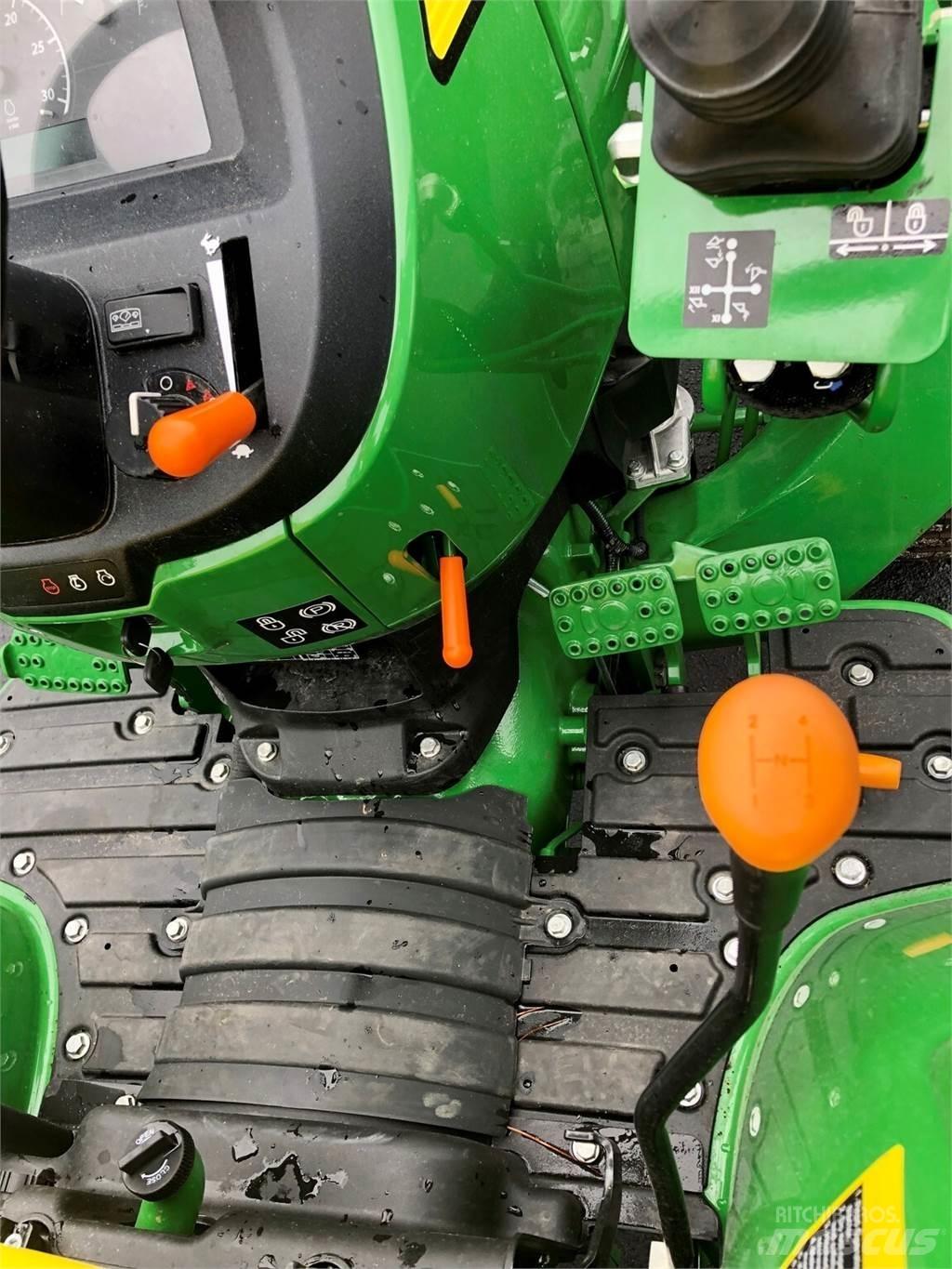 John Deere 3035D Trattori compatti