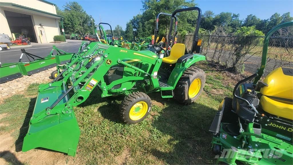 John Deere 3043D Trattori