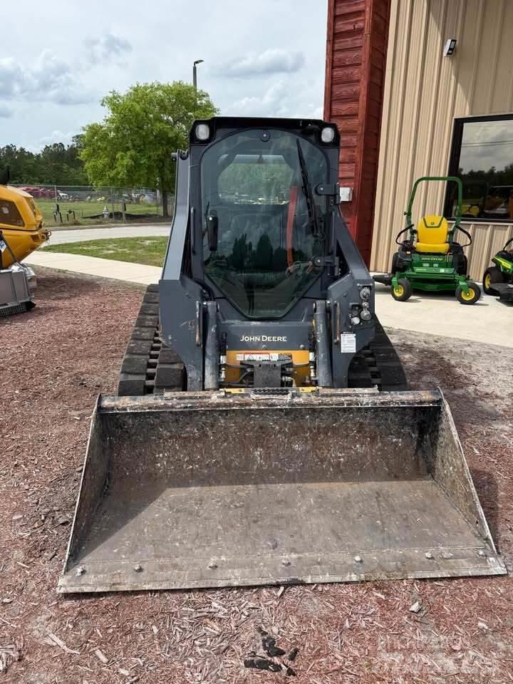 John Deere 317G Mini pale
