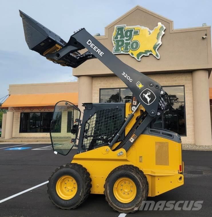 John Deere 320G Mini Pale Gommate