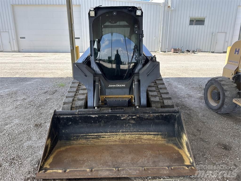 John Deere 323D Mini pale