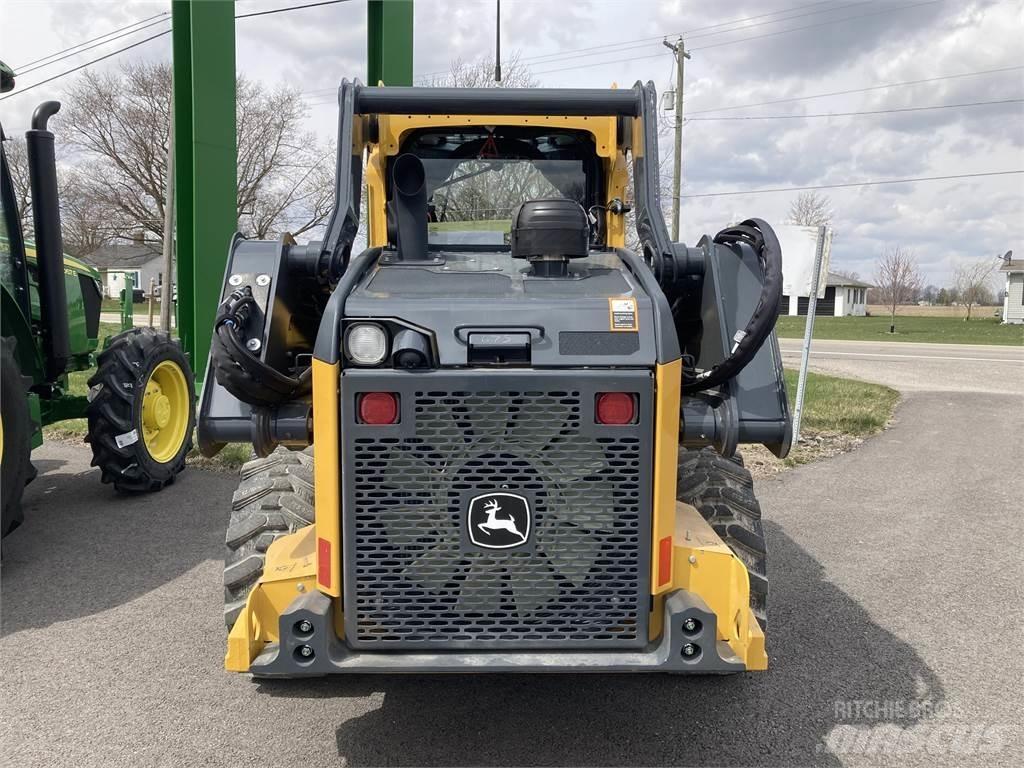John Deere 324G Mini Pale Gommate