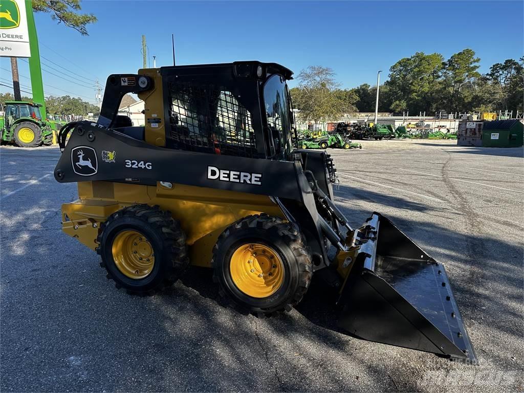 John Deere 324G Mini Pale Gommate