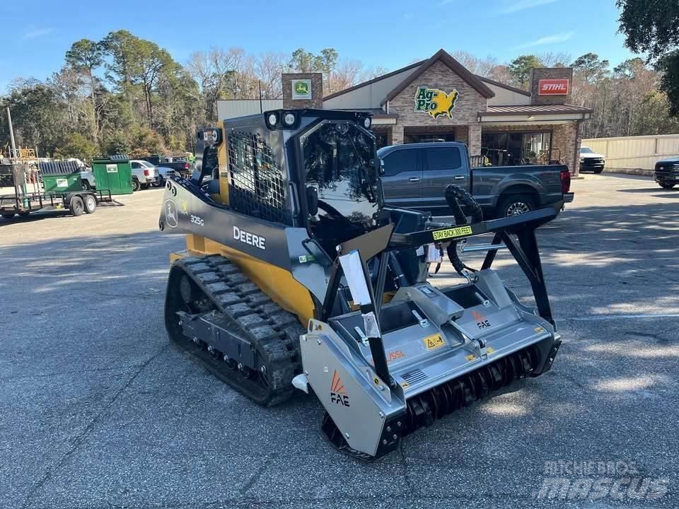 John Deere 325G Mini pale
