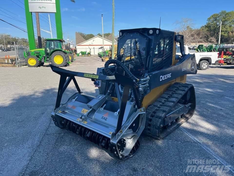 John Deere 325G Mini pale