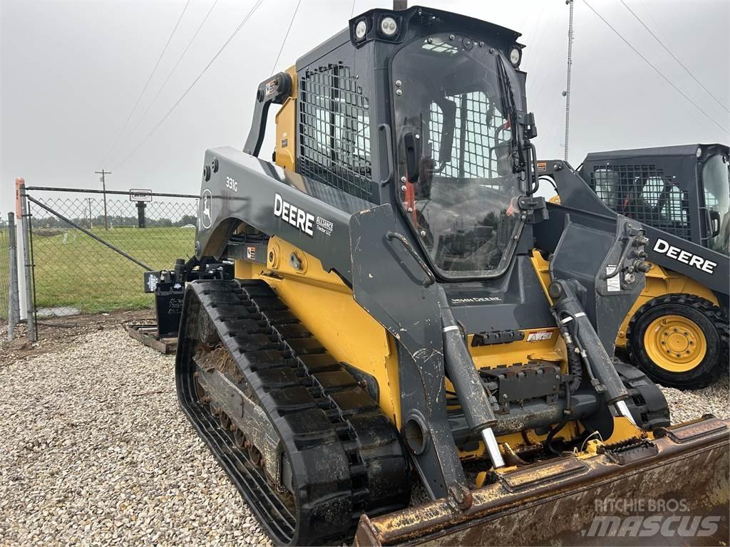 John Deere 331G Mini pale