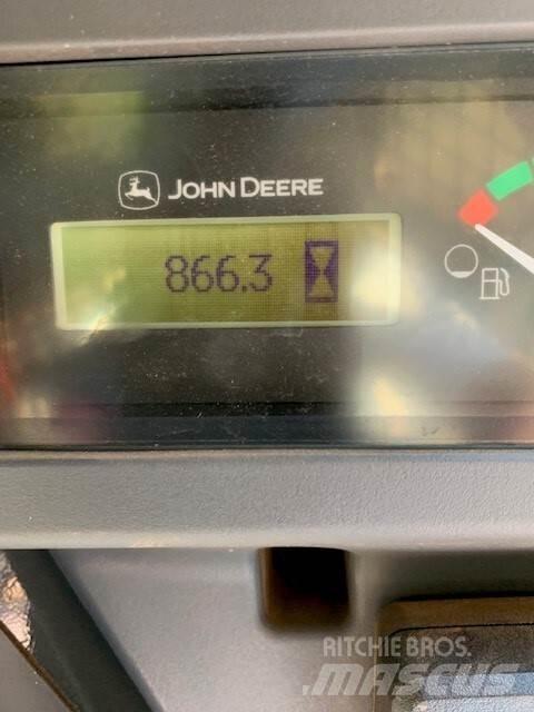 John Deere 333G Mini pale
