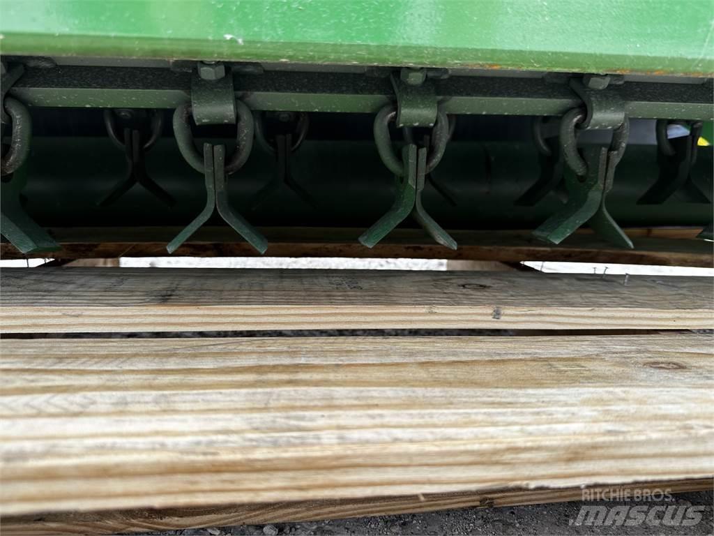 John Deere 390 Falciatrici