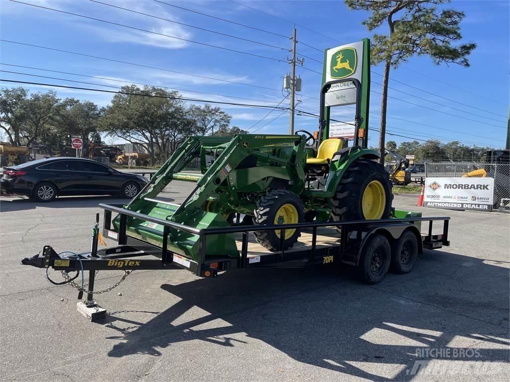 John Deere 4044M Trattori