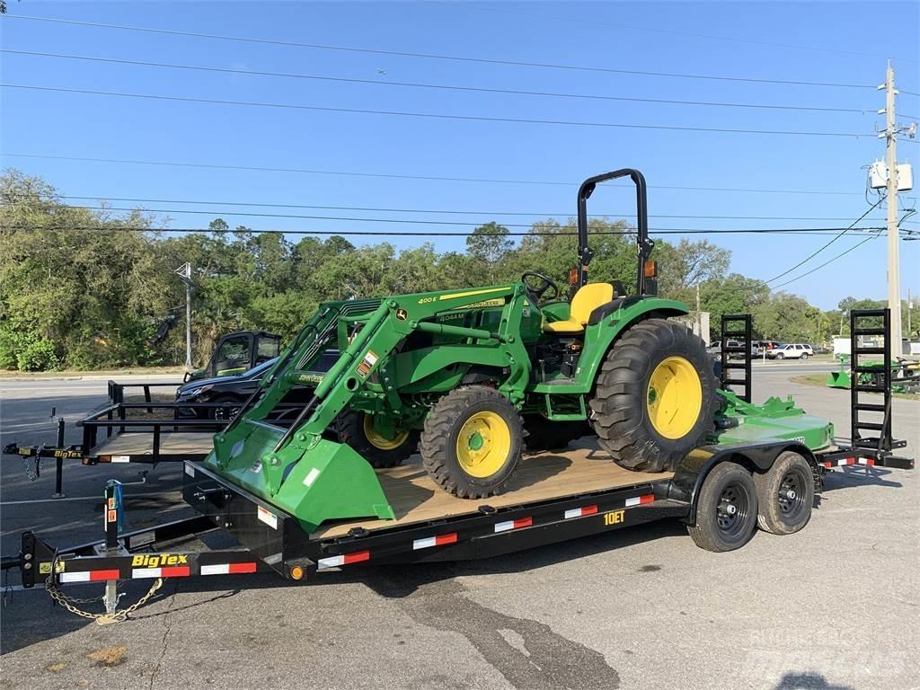 John Deere 4044M Trattori