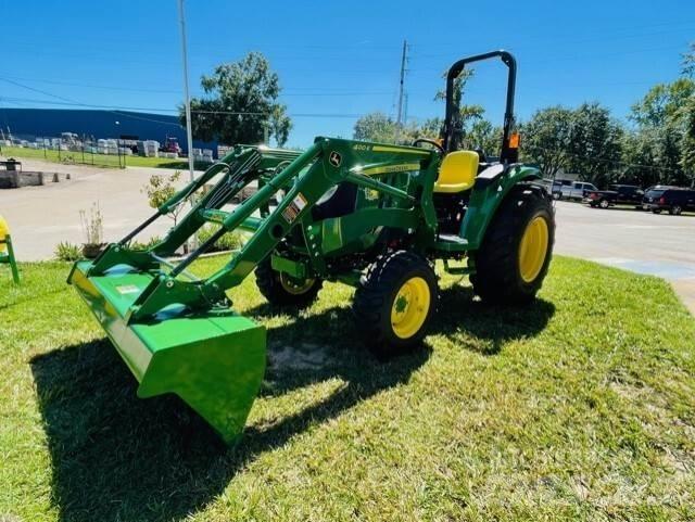 John Deere 4044M Trattori