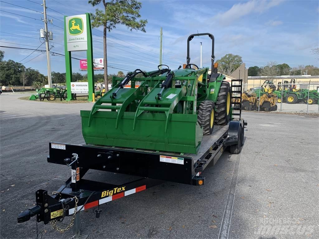 John Deere 4066M Trattori