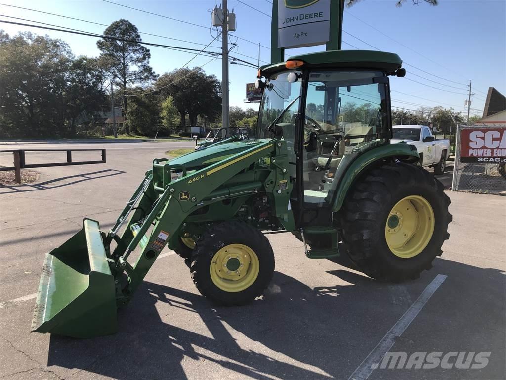 John Deere 4066R Trattori