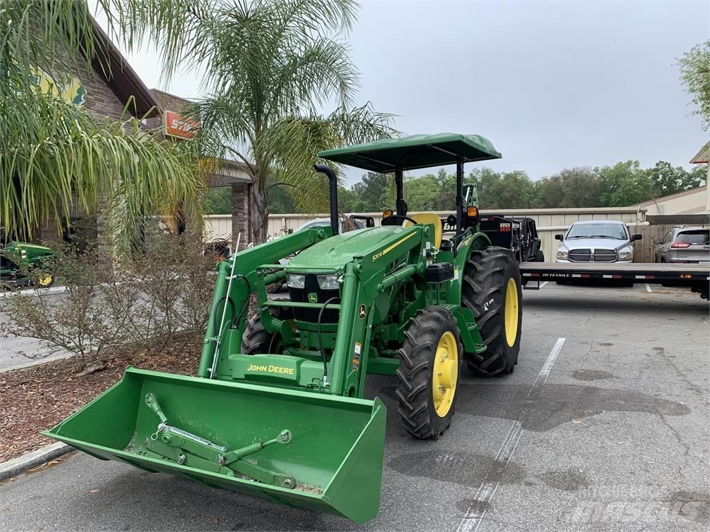 John Deere 5045E Trattori