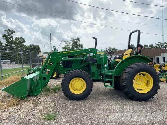 John Deere 5045E Trattori