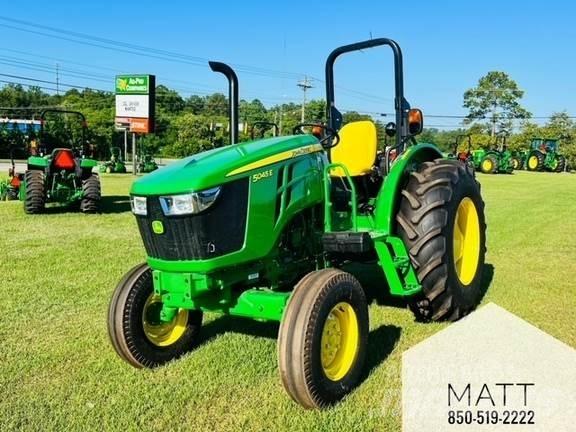 John Deere 5045E Trattori