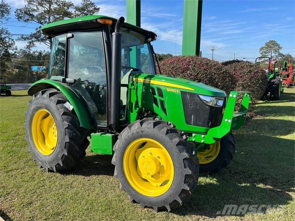 John Deere 5060E Trattori