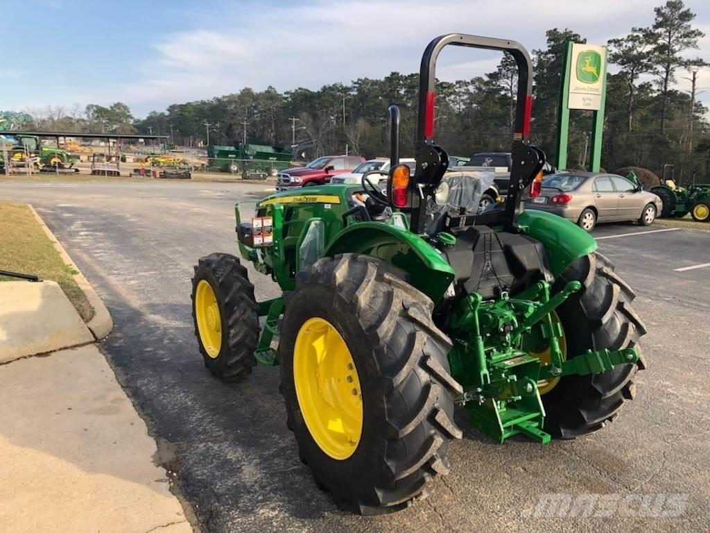 John Deere 5067E Trattori