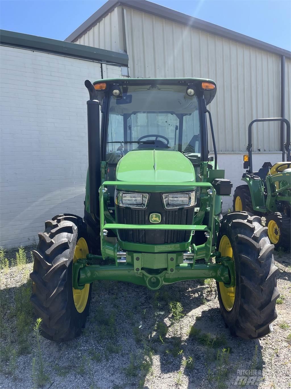 John Deere 5067E Trattori