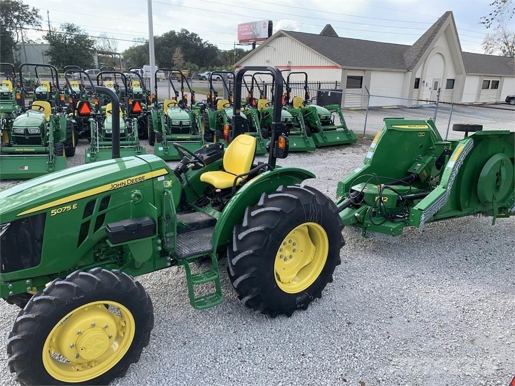 John Deere 5075E Trattori