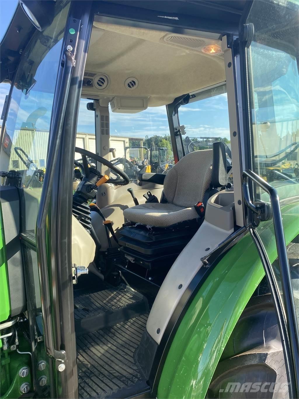 John Deere 5075E Trattori
