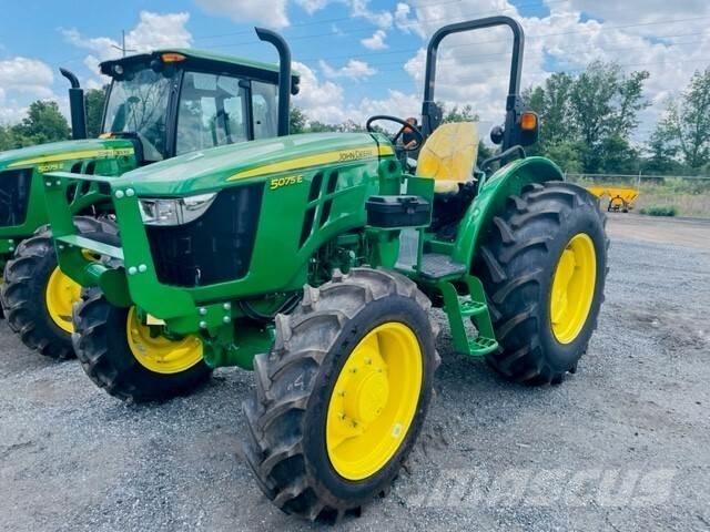 John Deere 5075E Trattori