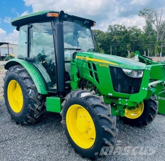 John Deere 5075E Trattori
