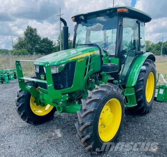 John Deere 5075E Trattori