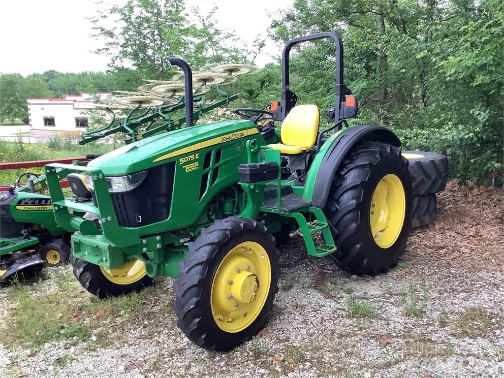 John Deere 5075E Trattori compatti