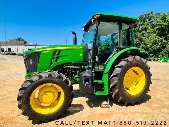John Deere 5090E Trattori