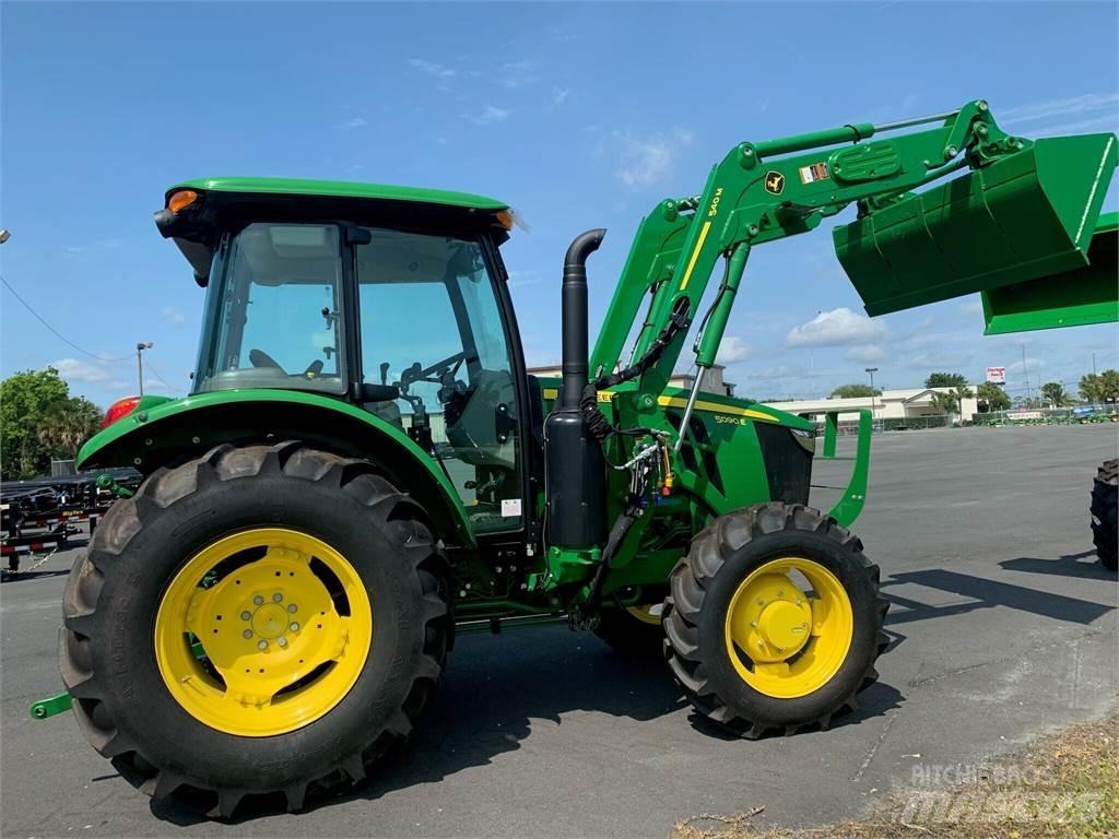John Deere 5090E Trattori