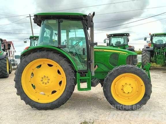 John Deere 5090R Trattori