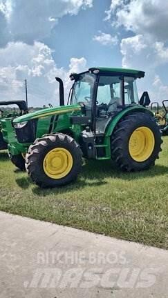 John Deere 5105M Trattori