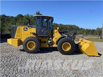 John Deere 544 G Pale gommate