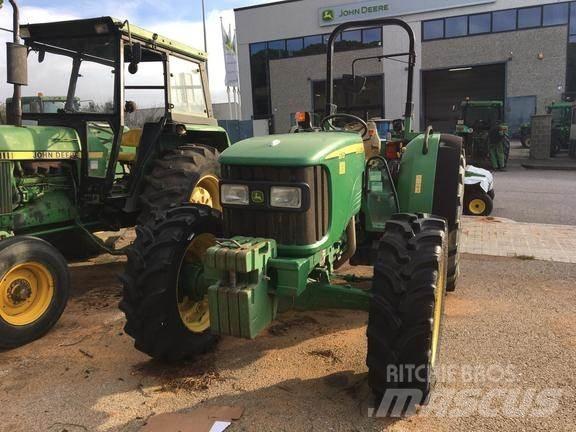 John Deere 5515 Trattori