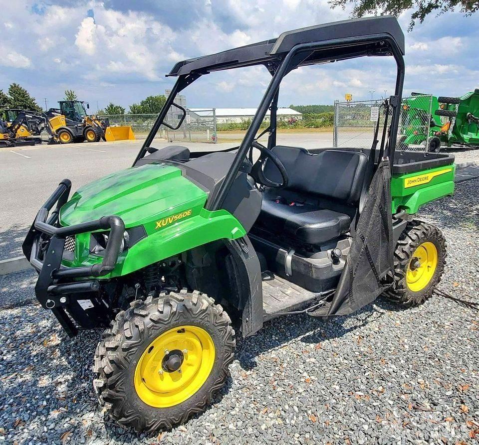 John Deere 560E Veicoli utilitari