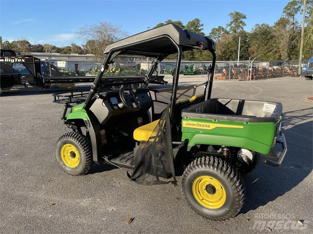 John Deere 590E Veicoli utilitari