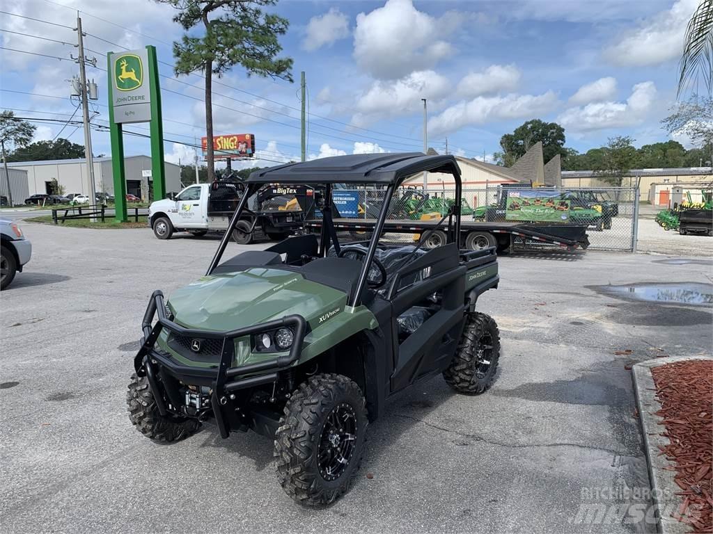John Deere 590M Veicoli utilitari