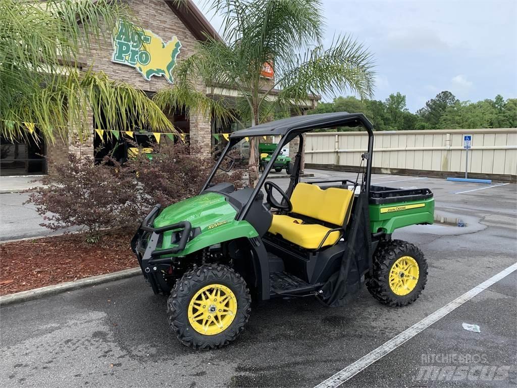 John Deere 590M Veicoli utilitari