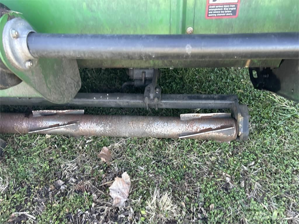 John Deere 608C Accessori per mietitrebbiatrici