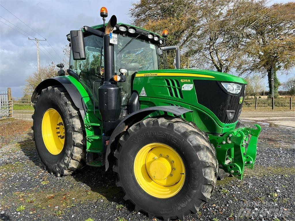 John Deere 6215R Trattori