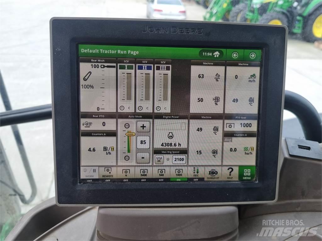 John Deere 6215R Trattori